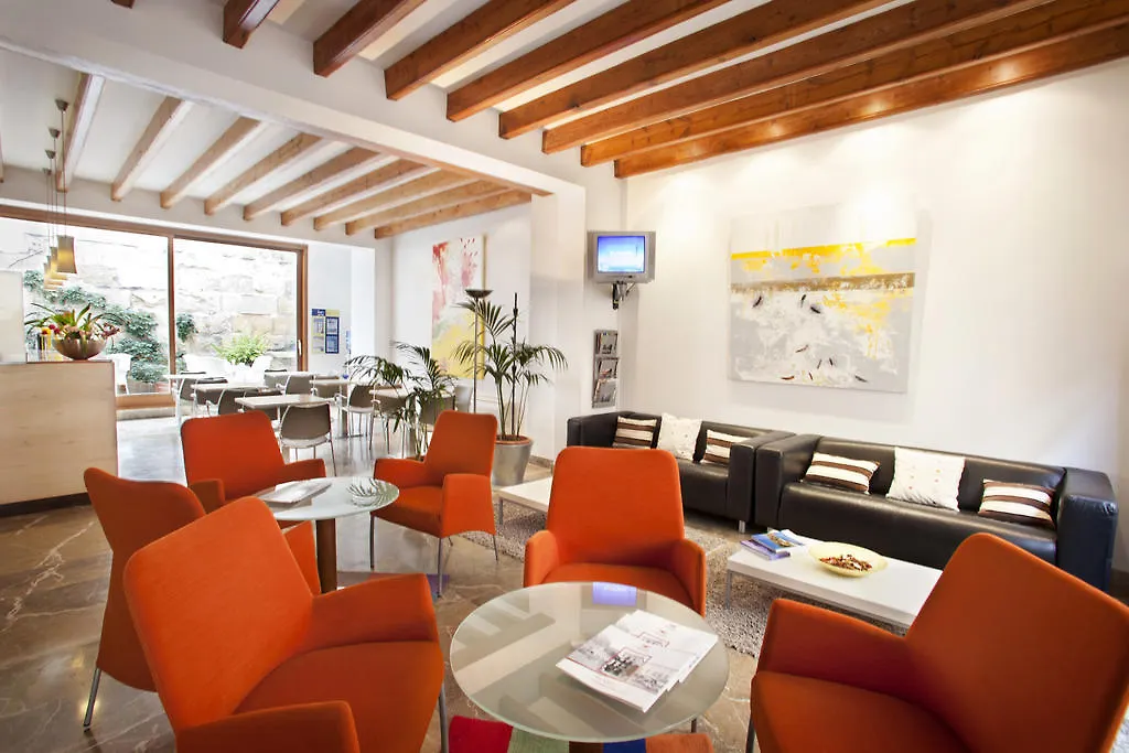 L'Host Boutique Rooms Pollenca 3*,  Spain